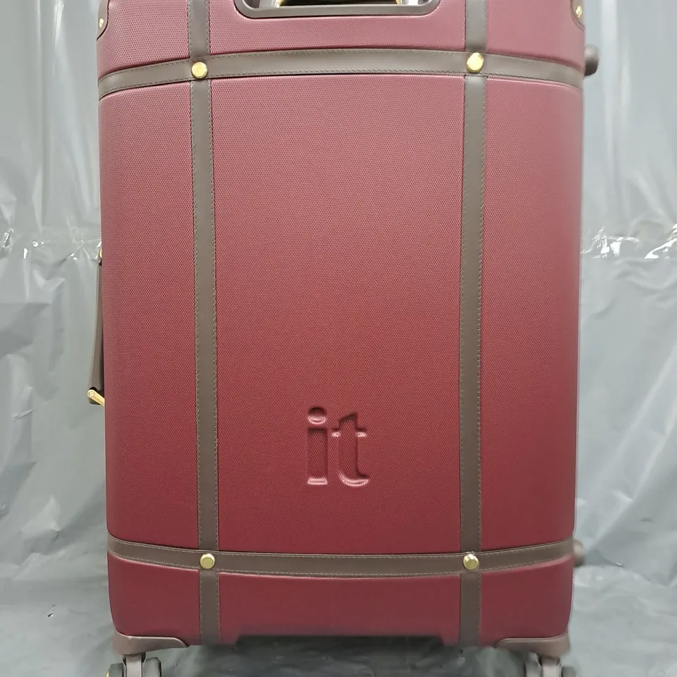 IT LUGGAGE SUPERIORITY FRENCH PORT MEDIUM SUITCASE
