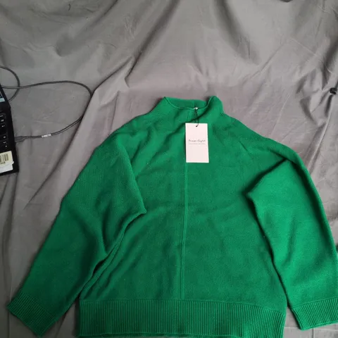 PHASE EIGHT JESS TEXTURED FUNNEL GREEN JUMPER – SIZE S