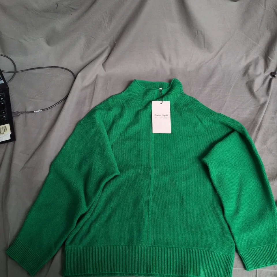 PHASE EIGHT JESS TEXTURED FUNNEL GREEN JUMPER – SIZE S