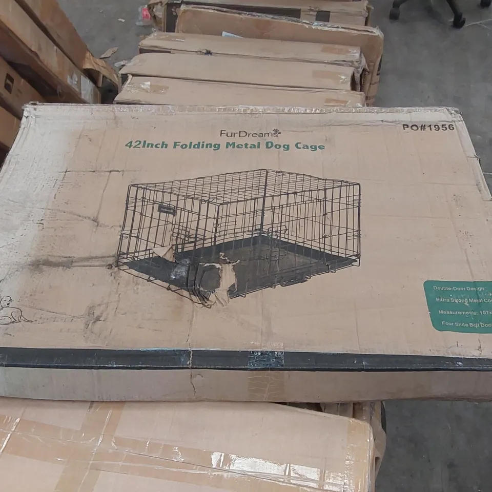 BOXED FURDREAMS 42" FOLDING METAL DOG CAGE