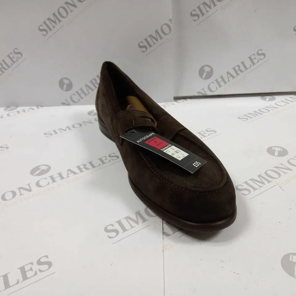PAIR OF AUTOGRAPH T03/5095 SUEDE LOAFERS UK SIZE 9 