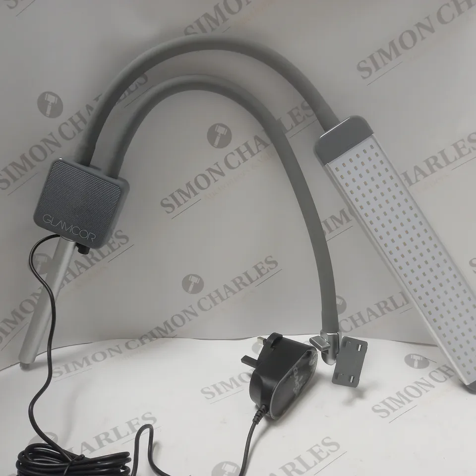 GLAMCOR PROFESSIONAL CAPTURE PRO PORTABLE LED