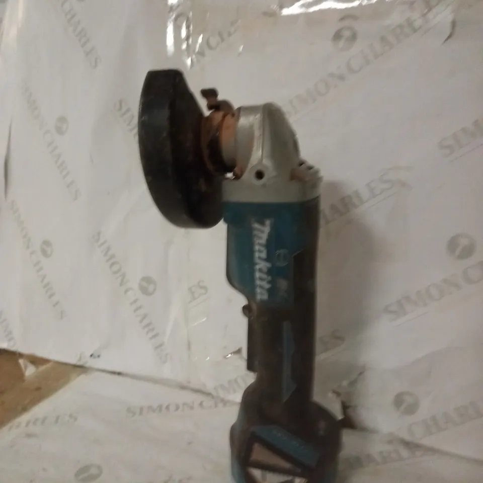MAKITA MULTI TOOL