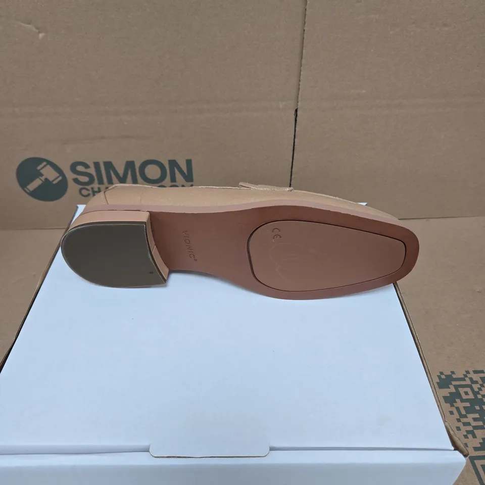 VIONIC WOMEN'S BEIGE PEBBLED LEATHER LOAFERS UK 6 BOXED