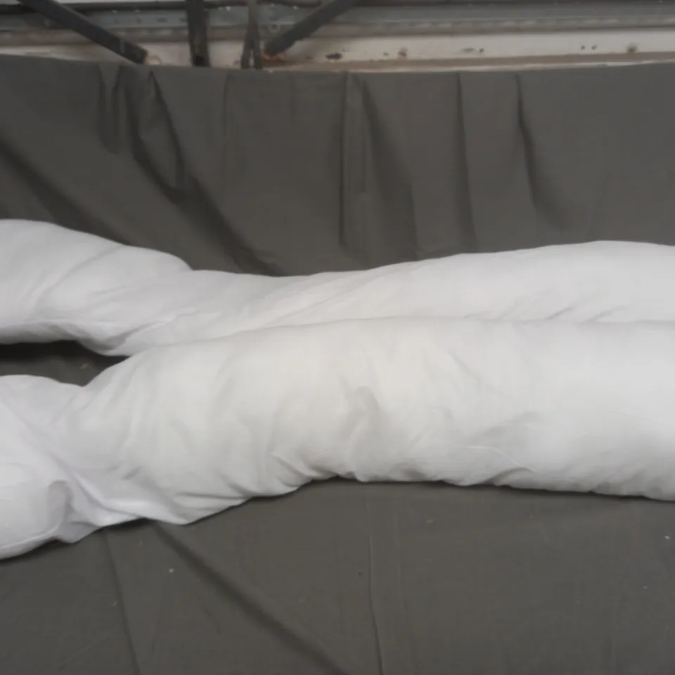 WOMENS PREGNANCY PILLOW / V PILLOW