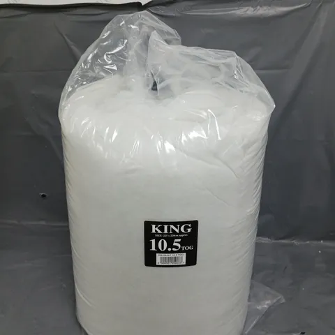 KING SIZED QUILT 10.5 TOG 225X200CM