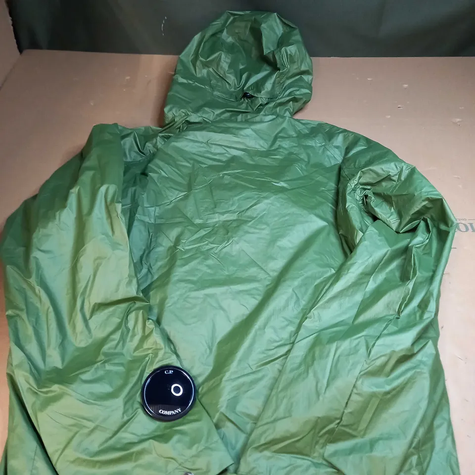 C.P. COMPANY NYBER KHAKI GEEN COAT - SIZE XL