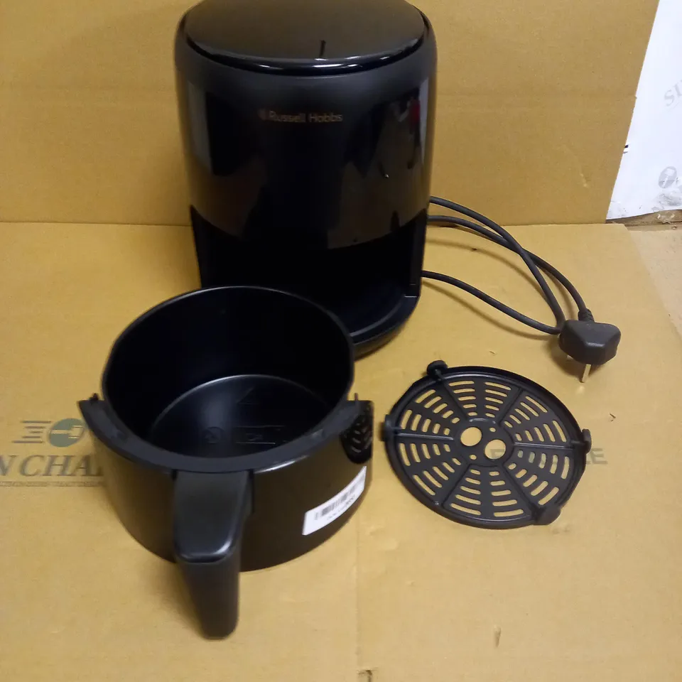 RUSSELL HOBBS SATISFRY AIR SMALL AIR FRYER