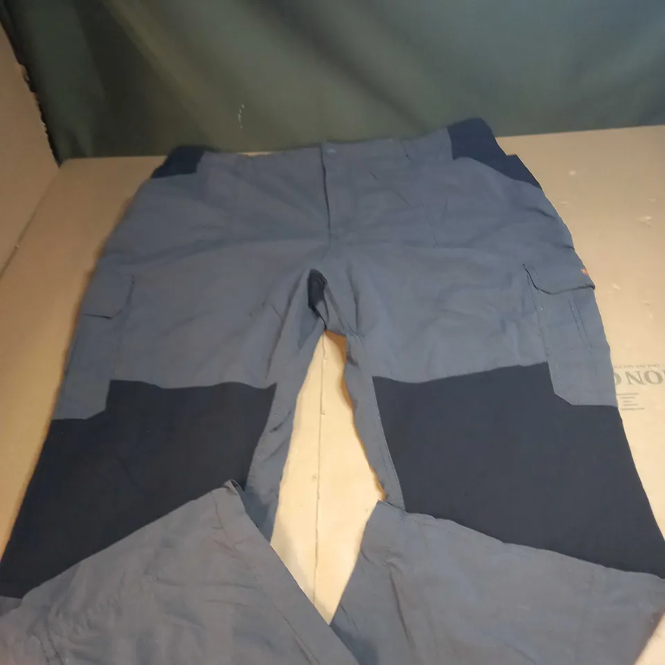 MENS CRAGHOPPERS WORK TROUSERS SIZE 42"