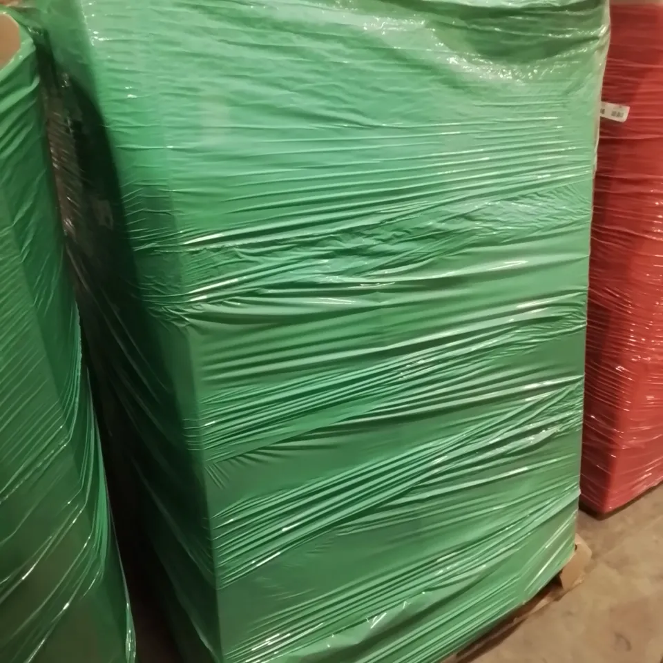 PALLET CONTAINING VARIOUS ASSORTED ITEMS TO INCLUDE: TURNTABLE SYSTEMS, ANTI BLUE LIGHT SCREEN, TV WALL MOUNT, TV STANDS ETC.