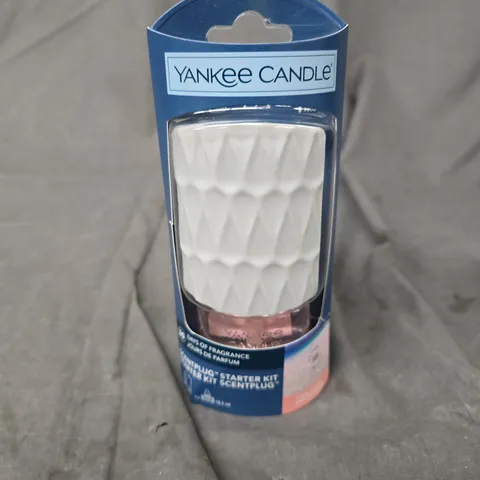 YANKEE CANDLE SCENTPLUG STARTER KIT β PLUG-IN FRAGRANCE (BLUE PACKAGING)