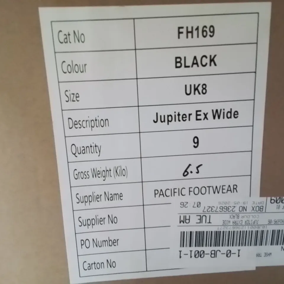 BOXED BRAND NEW APPROXIMATELY 9 SIMPLY BE JUPITER EXTRA WIDE SHOES BLACK SIZE 8
