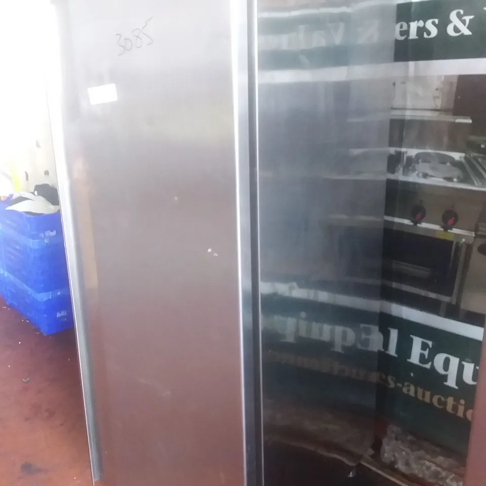 POLARIS LARGE FRIDGE 