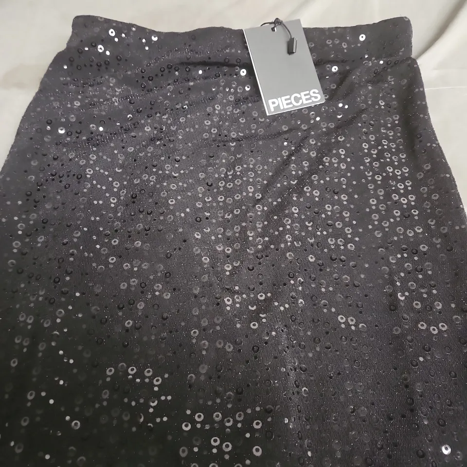 PIECES SEQUIN SKIRT – BLACK, XS 