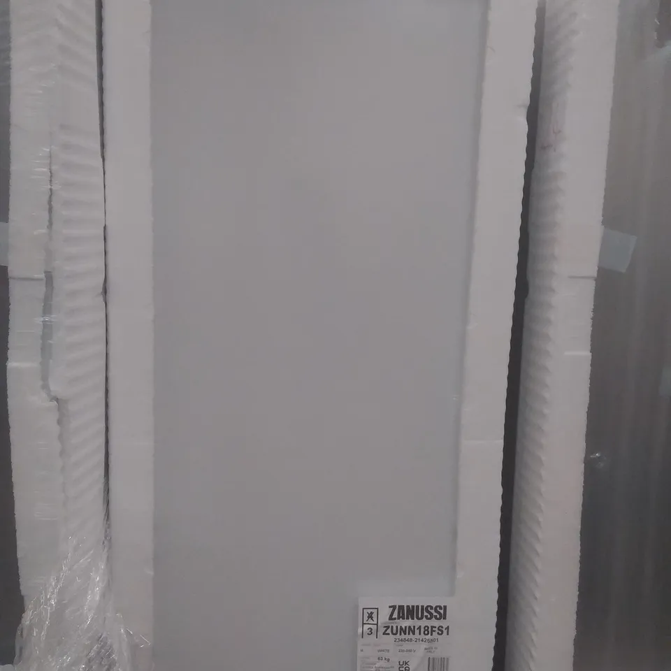 ZANUSSI ZUNN18FS1 REFRIGERATOR RRP £775.00