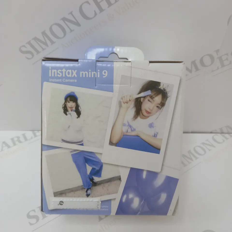 BRAND NEW BOXED FUJIFILM INSTAX MINI 9 INSTANT CAMERA IN BLUE