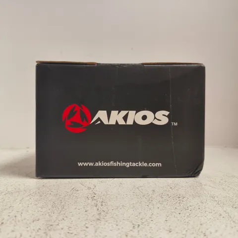 AKIOS SPINNING FISHING REEL – BLACK WITH PURPLE TRIM (BOXED)