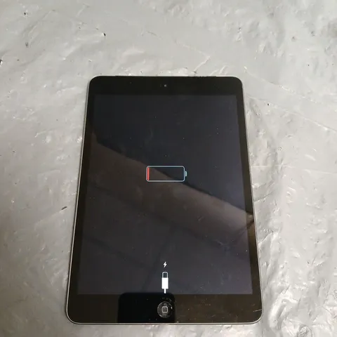 APPLE IPAD MINI 2 32GB