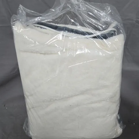 DMD SOFT SHERPA FLEECE ELECTRIC BLANKET 