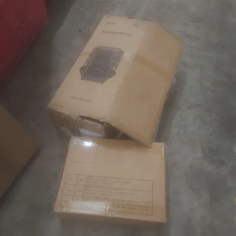 PALLET OF ASSORTED HOUSEHOLD ITEMS AND CONSUMER PRODUCTS TO INCLUDE; CAT TREES, TRAMPOLINE, UNDER-COUNTER STORAGE ETC
