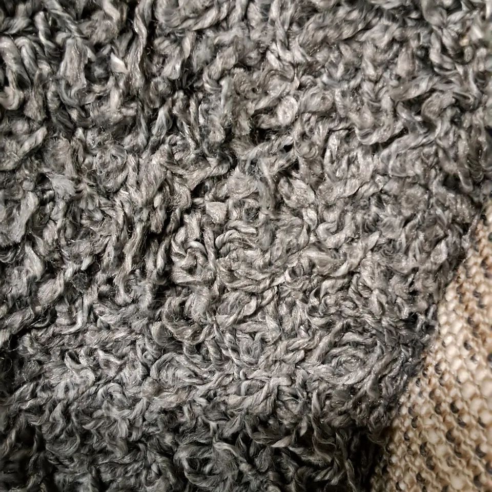 BRAND NEW PACO TRIP RUG IN ANTHRACITE - 140X200CM