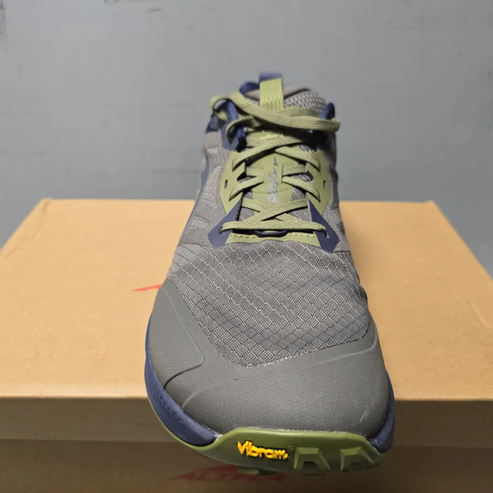 BOXED ALTRA LONE PEAK 9+ - UK 10
