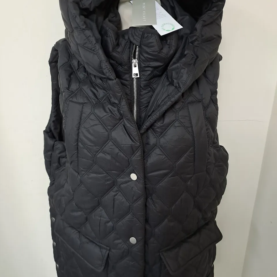 MINT VELVET UTILITY DETAIL PADDED GILET - L