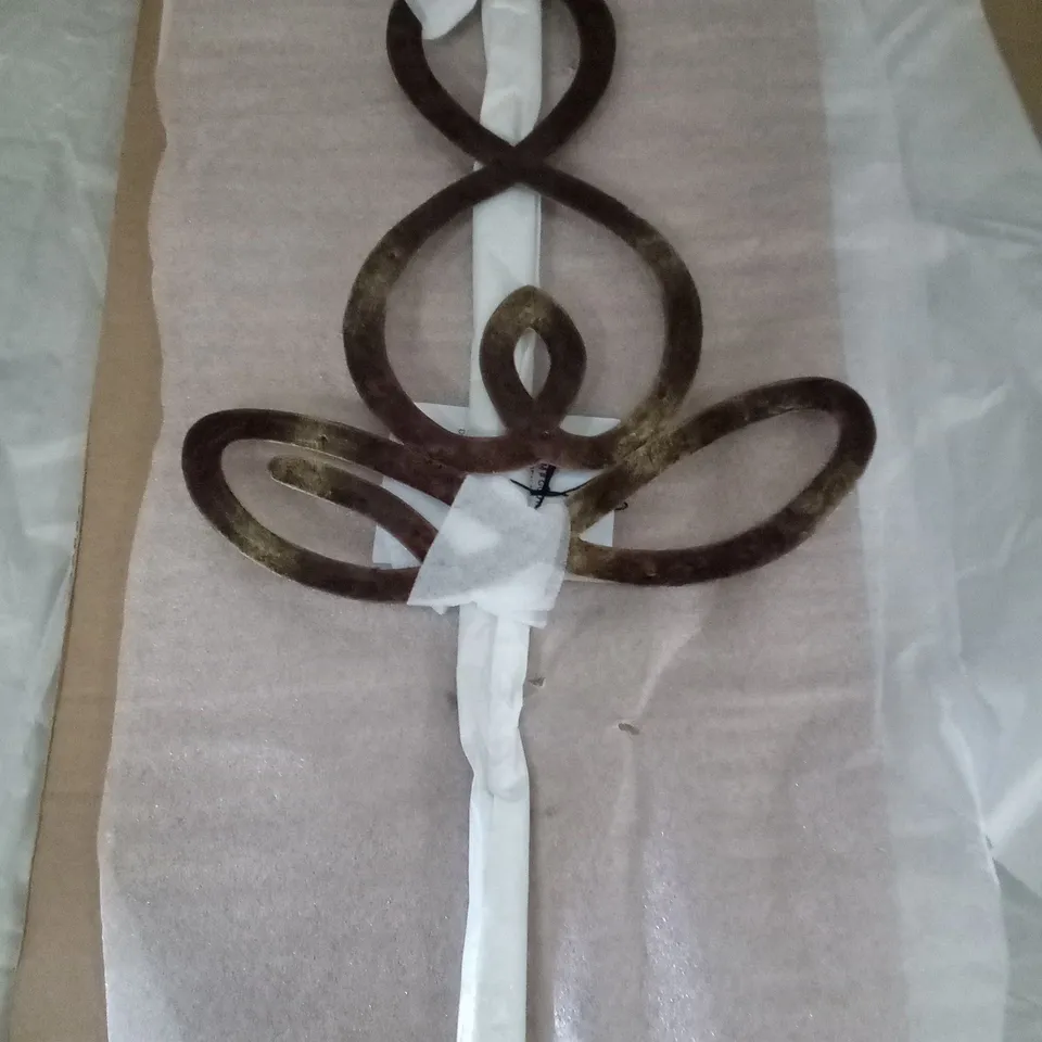 BOX CONTAINING 5 BRAND NEW ZEN GARDEN STAKES