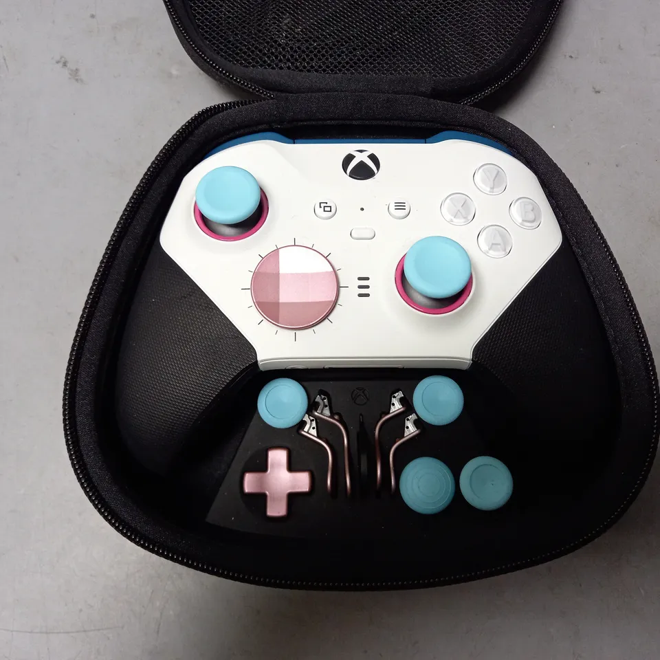 XBOX ELITE WIRELESS CONTROLLER SERIES 2