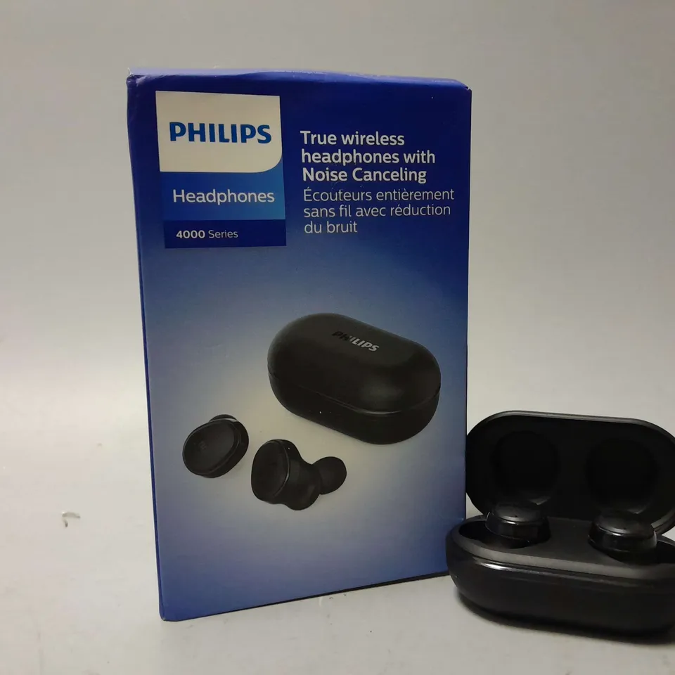 BOXED PHILIPS 4000 SERIES HEADPHONES IN BLACK