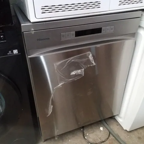HISENSE HS622E90XUK FULL-SIZE DISHWASHER - STAINLESS STEEL