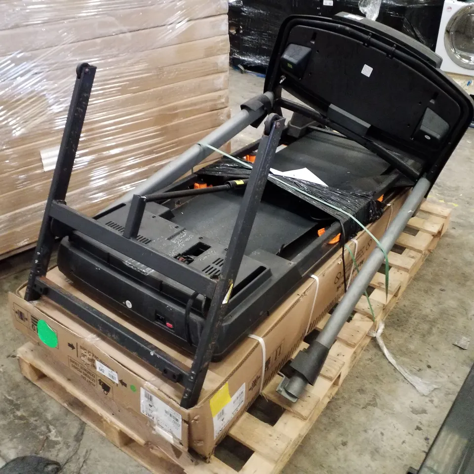 PALLET CONTAINING APPROXIMATELY 2 RAW ELECTRICAL ITEMS TO INCLUDE