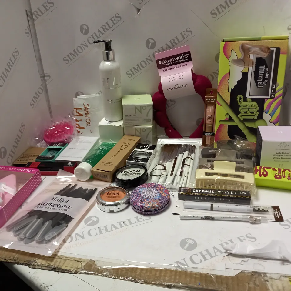 LOT OF BEAUTY ITEMS TO INCLUDE DRUNK WHIPPED CREAM, ETC