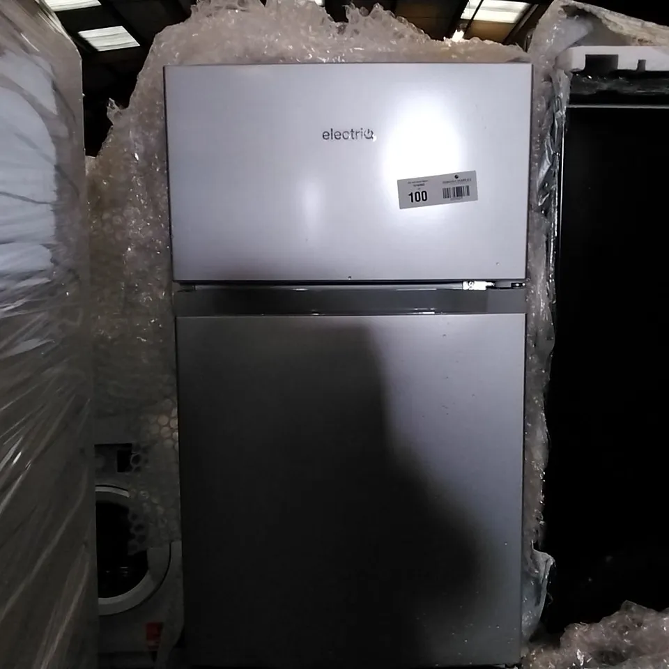 DESIGNER ELECTRIQ SILVER UNDER COUNTER FREESTANDING FRIDGE FREEZER