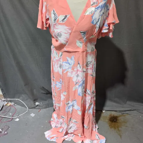 WOMENS FLORAL DRESS SIZE 14