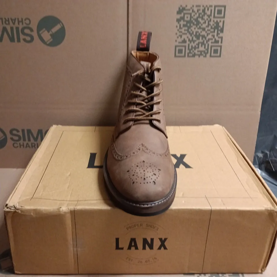 LANX BAYLEY ACACIA DISTRESSED BOOTS – UK 13 (EU 47 / US 14)