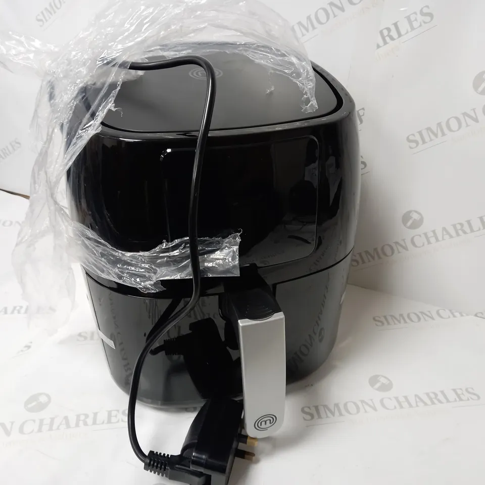 BOXED MASTERCHEF 4.5L DIGITAL AIR FRYER 