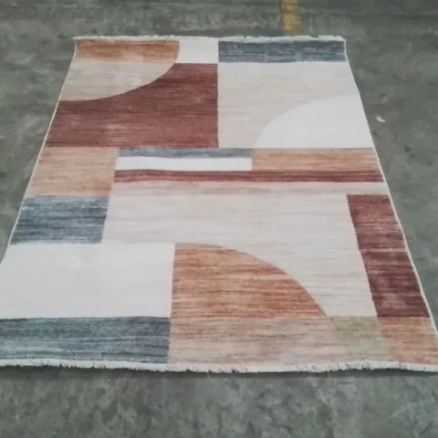 QUALITY DESIGNER AREA RUG - APPROXIMATELY 155X120CM