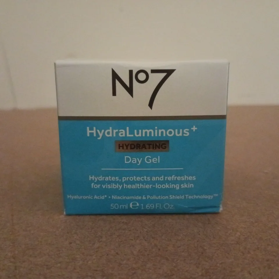 NO7 HYDRALUMINOUS+ HYDRATING DAY GEL (50ML)