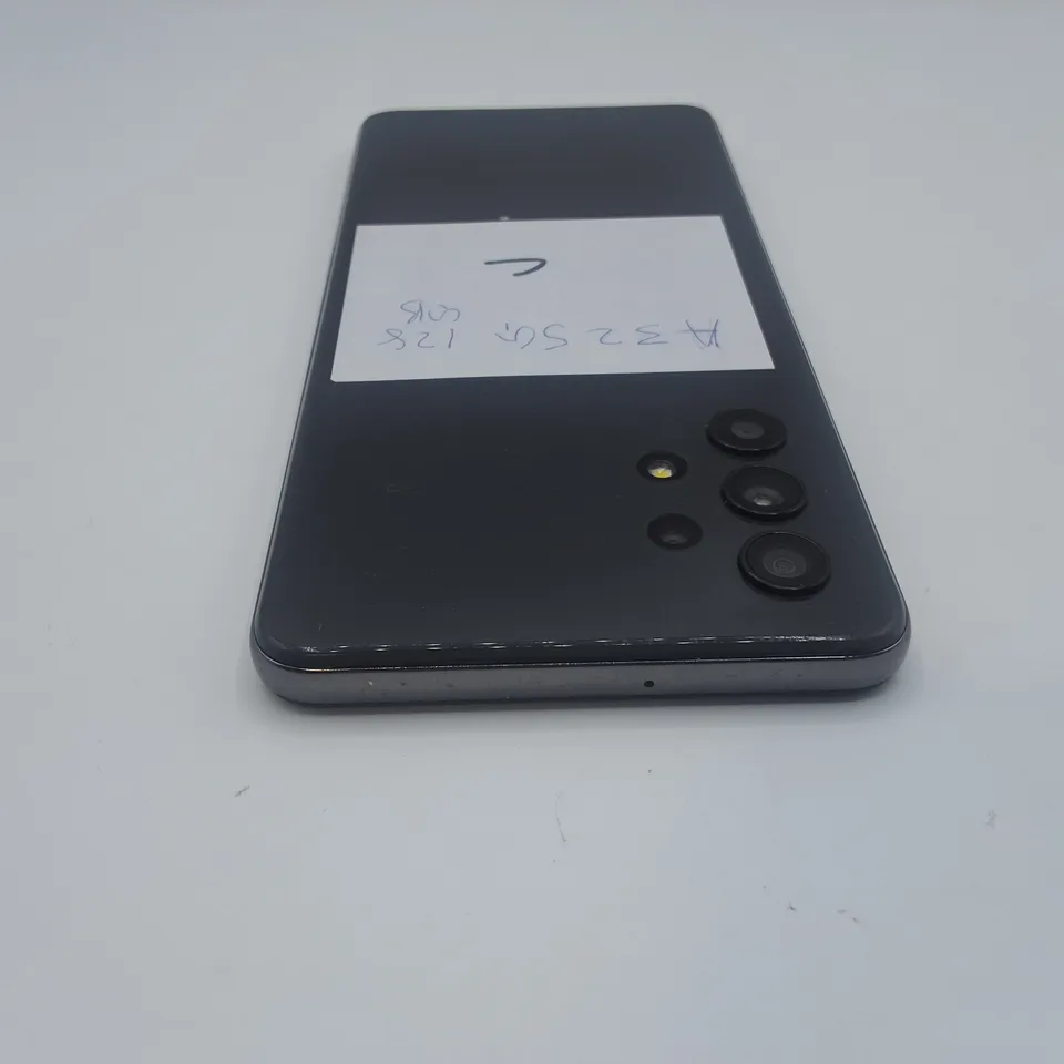 UNBOXED SAMSUNG GALAXY A32 5G 128GB IN BLACK