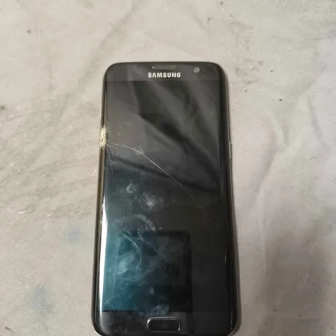 SAMSUNG GALAXY S7 EDGE SMARTPHONE