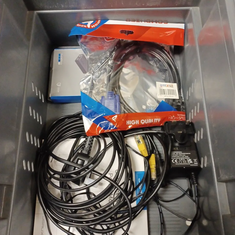 BOX TO CONTAIN APPROX. 12 X ASSORTED TECH PRODUCTS. INCLUDES CARD MACHINE, FAN, CABLES ETC 