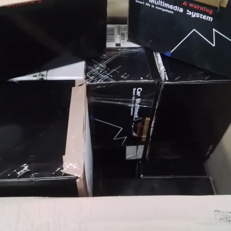 LARGE BOX CONTAINING ASSORTED CAR MULTIMEDIA SYSTEM INTERFACES // MODELS VARY