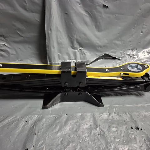 UNBRANDED BLACK CAR JACK