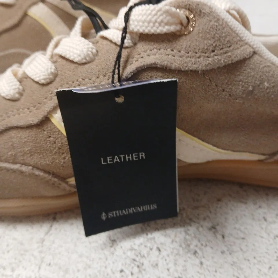 STRADIVARIUS LEATHER SNEAKERS – BEIGE (UK 8, EU 41)