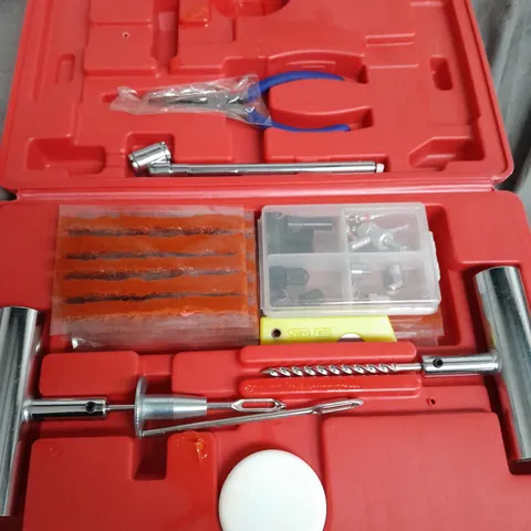 TYRE PUNCTURE REPAIR KIT 