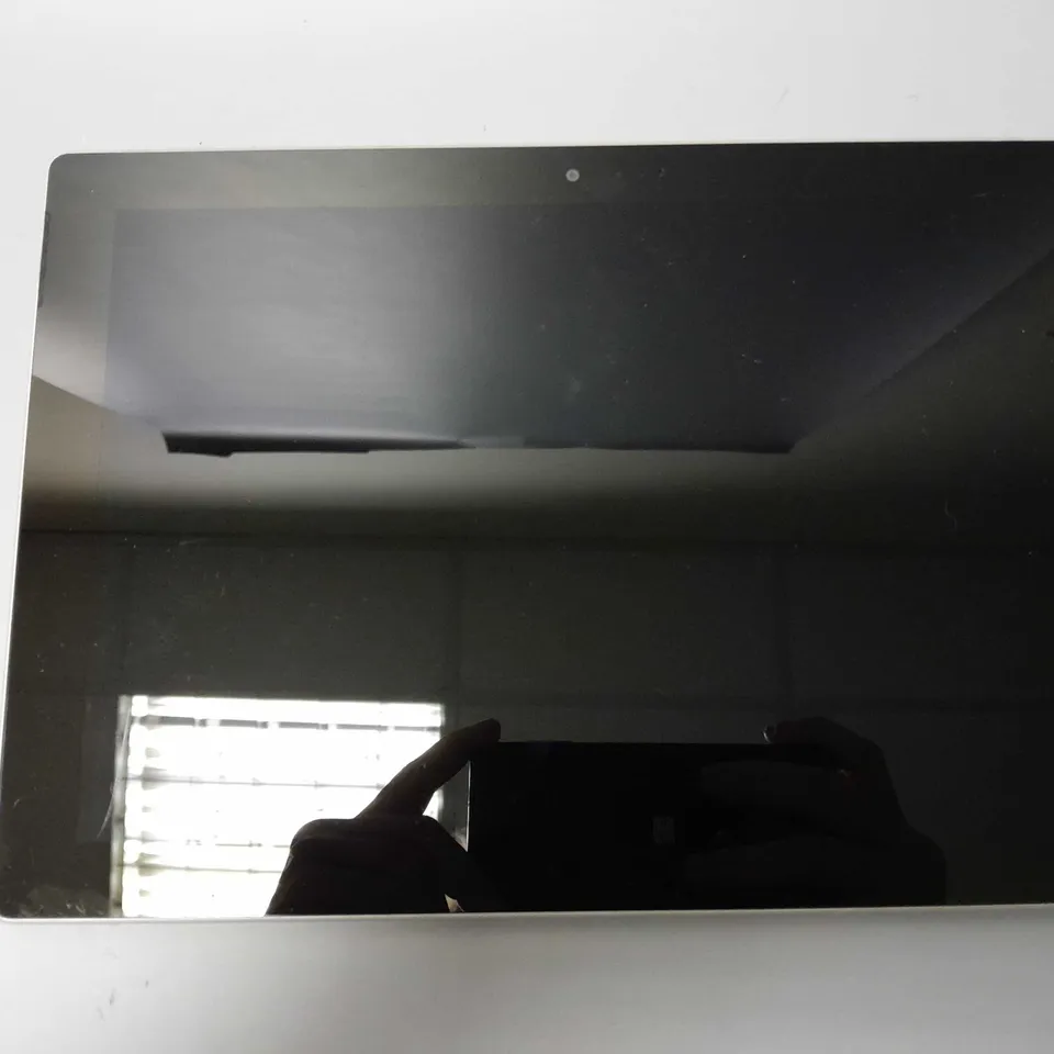 MICROSOFT 1645 TABLET