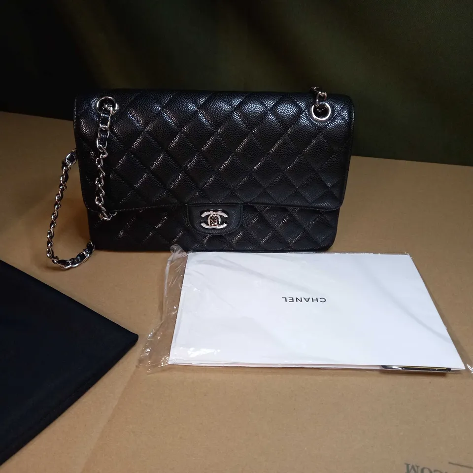 CHANEL BLACK QUILTED HANDBAG