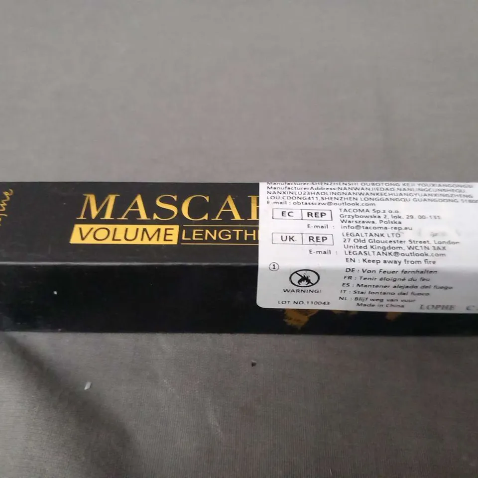 APPROXIMATELY 100 MAX FINE VOLUME LENGTH MASCARA 10ML