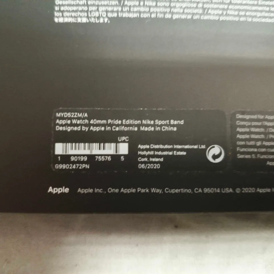 BOXED APPLE WATCH STRAP - PRIDE EDITION NIKE SPORT BAND - 40MM